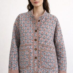 Indian Cotton Quilted Jacket｜Handcrafted Floral Print｜Lightweight Jacket